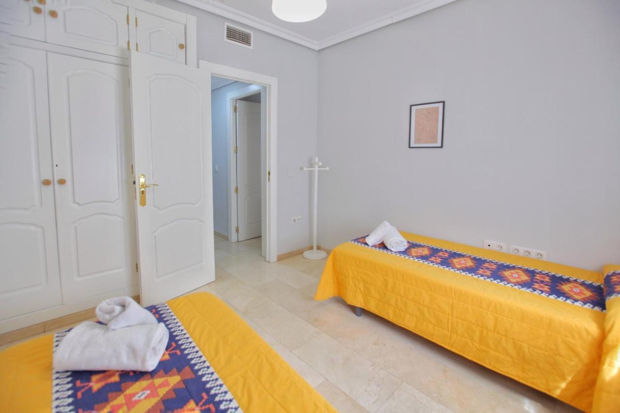 Albeniz Apartment Cordoba Ngoại thất bức ảnh